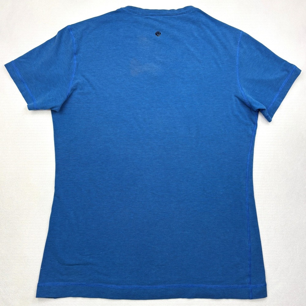 Lululemon Womens Blue Striped V-Neck Short Sleeve Athletic T-Shirt Size 8